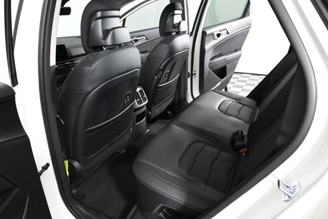 new 2026 Kia Sportage Hybrid car, priced at $43,655