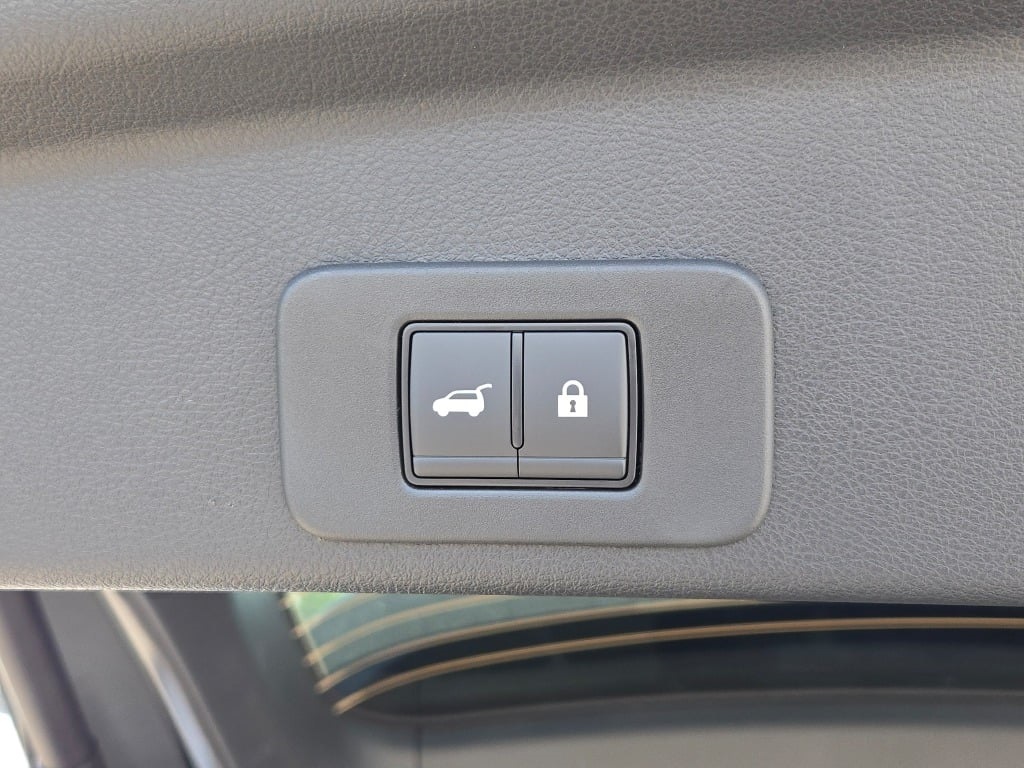 new 2025 Nissan Murano car, priced at $43,715