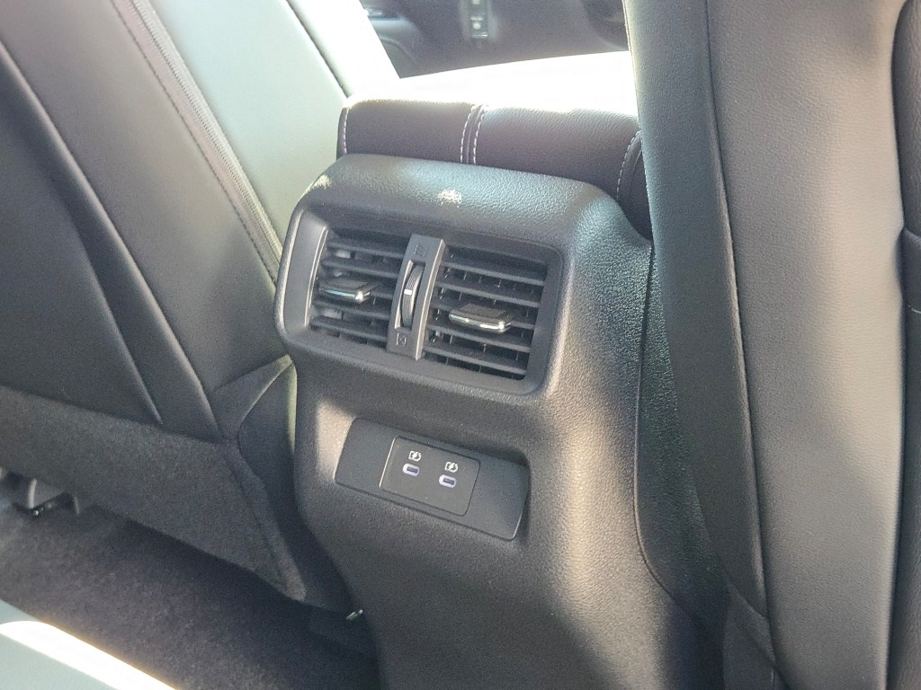 new 2025 Nissan Murano car, priced at $43,715