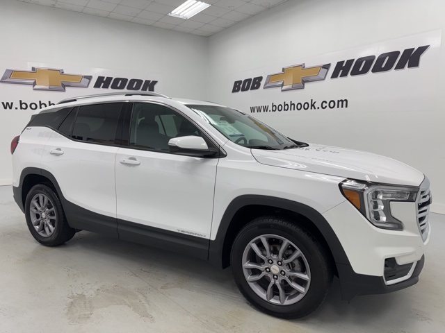 used 2023 GMC Terrain car, priced at $26,988