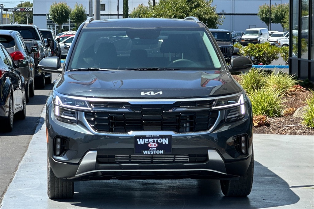new 2026 Kia Seltos car, priced at $33,775