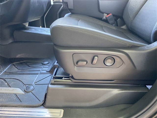 new 2025 Chevrolet Silverado 1500 car, priced at $47,695