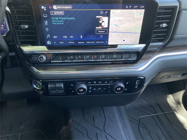 new 2025 Chevrolet Silverado 1500 car, priced at $47,695