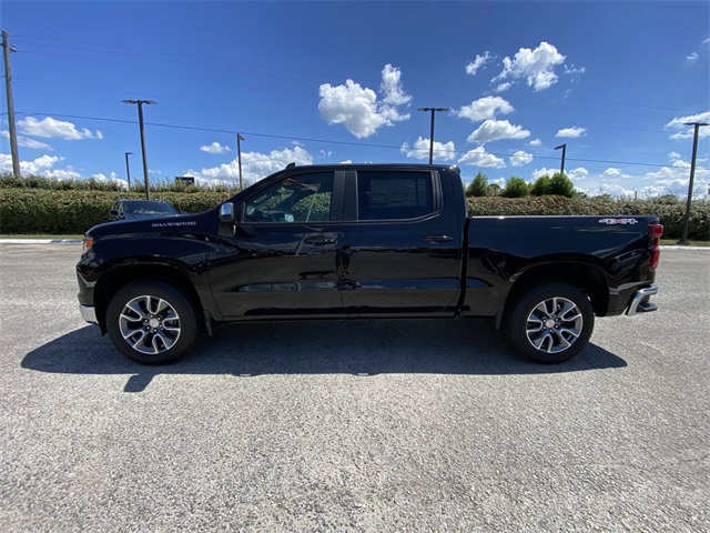 new 2025 Chevrolet Silverado 1500 car, priced at $47,695