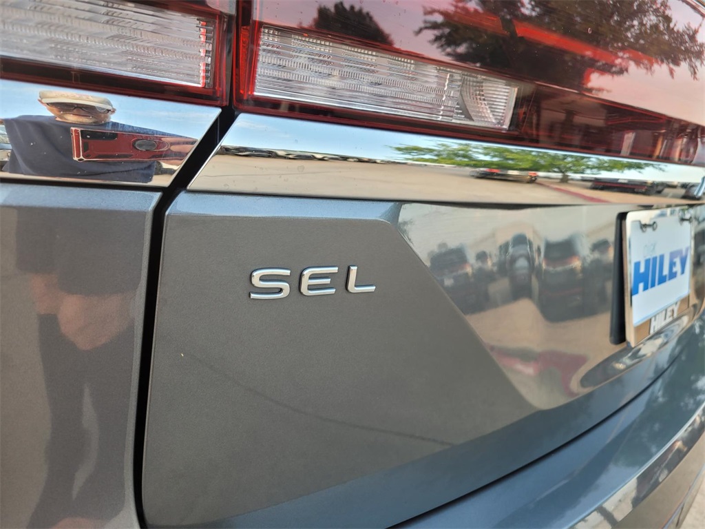 used 2024 Volkswagen Atlas car, priced at $39,890