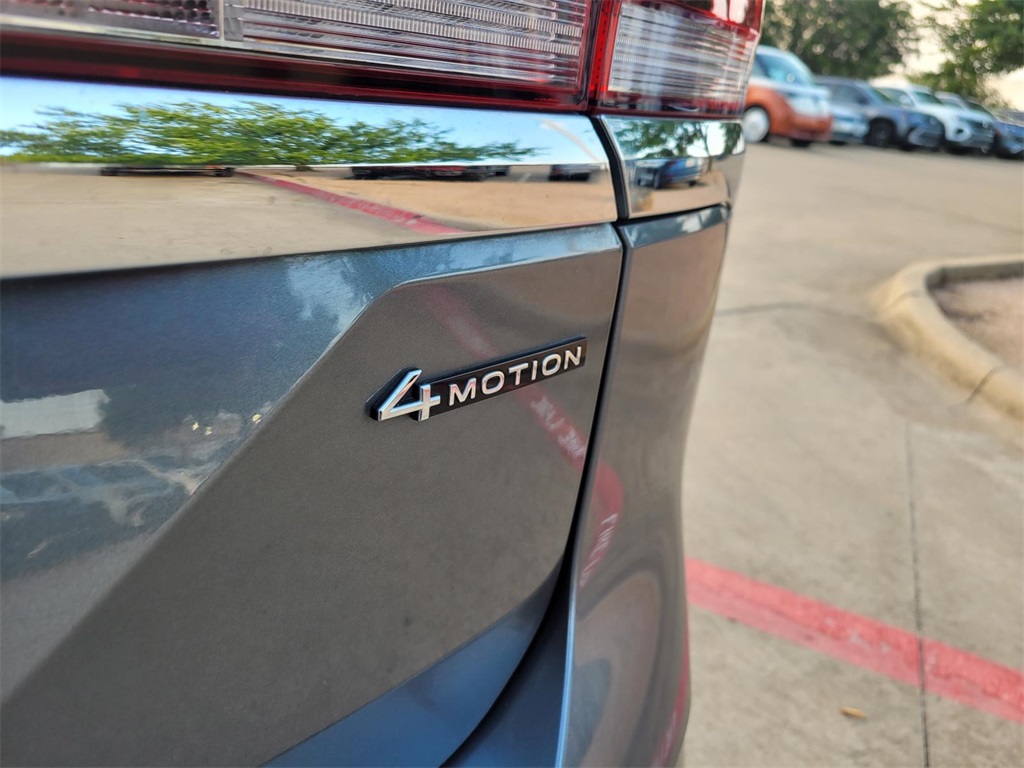 used 2024 Volkswagen Atlas car, priced at $39,890