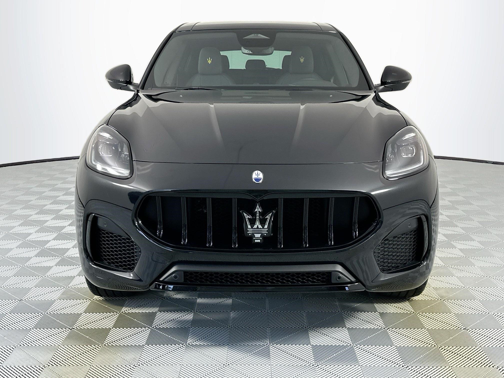 new 2025 Maserati Grecale car, priced at $96,955