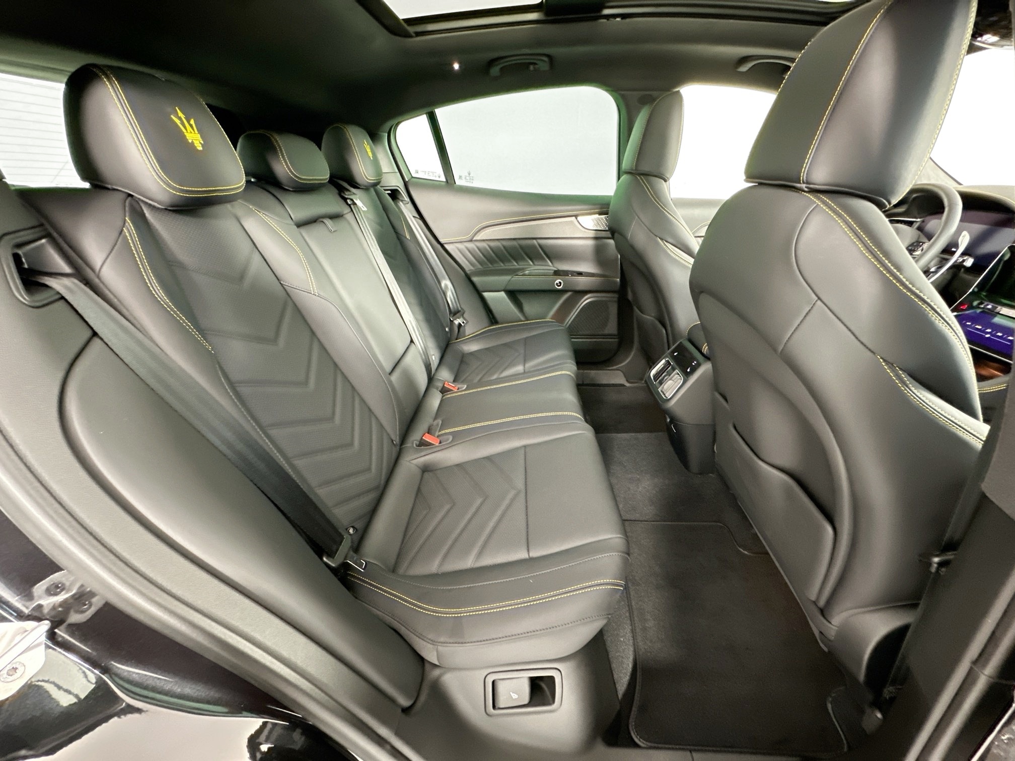 new 2025 Maserati Grecale car, priced at $96,955