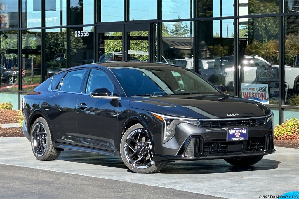 new 2025 Kia K4 car, priced at $28,660