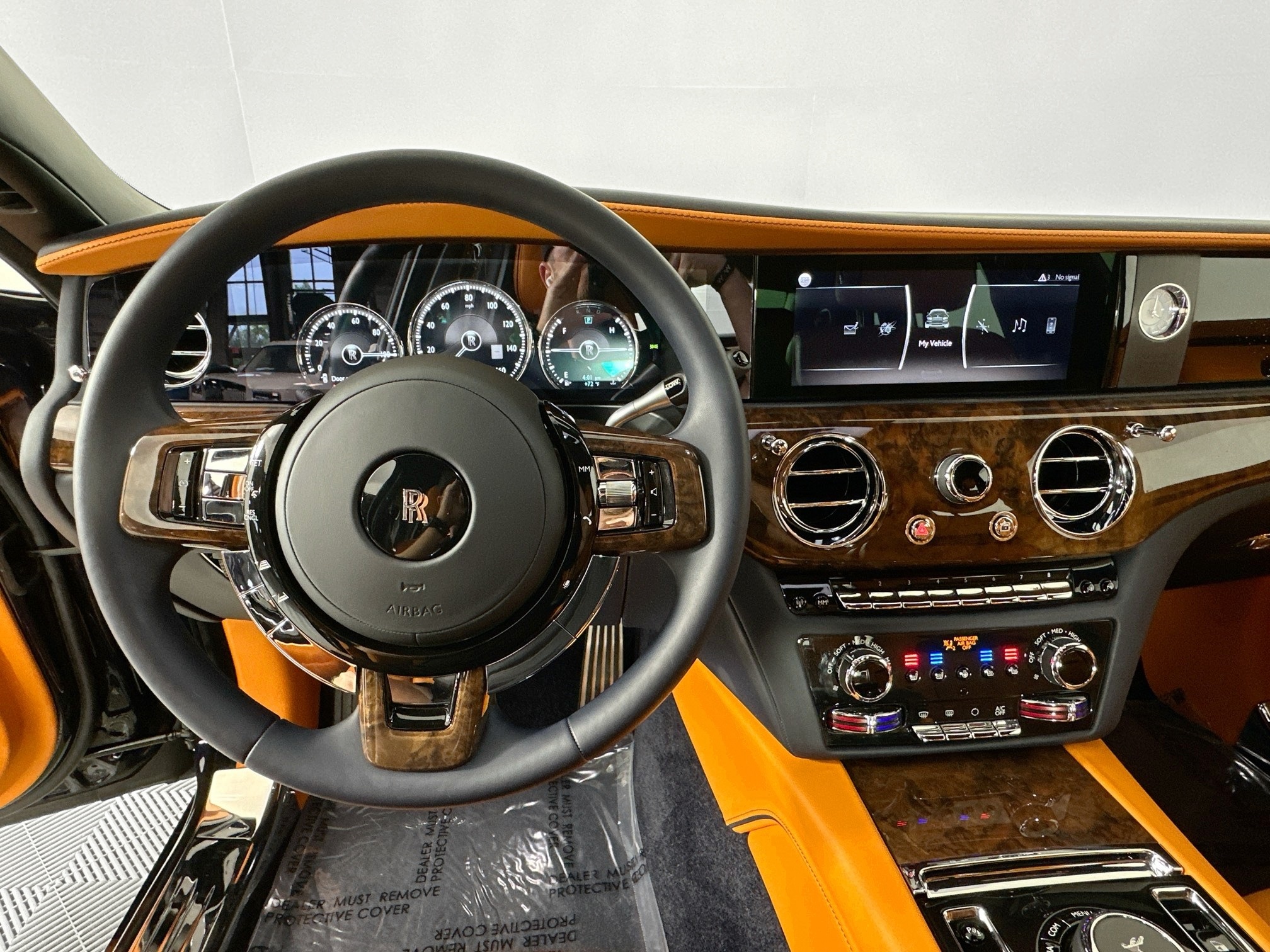 used 2023 Rolls-Royce Ghost car, priced at $309,998