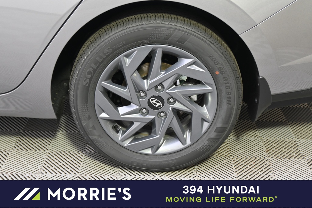 new 2025 Hyundai Elantra Hybrid car, priced at $24,485