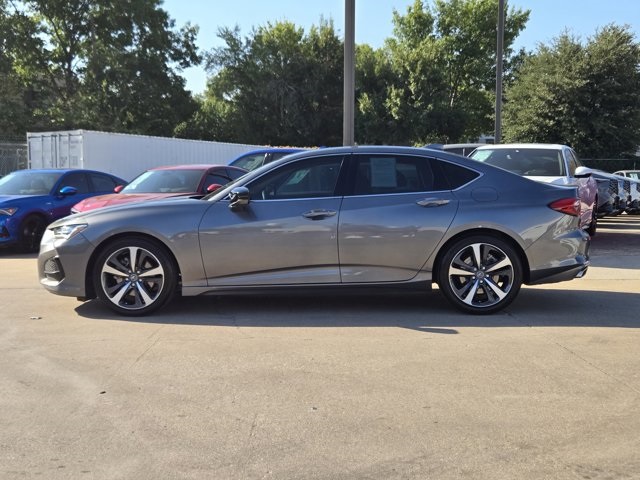 used 2025 Acura TLX car, priced at $40,900