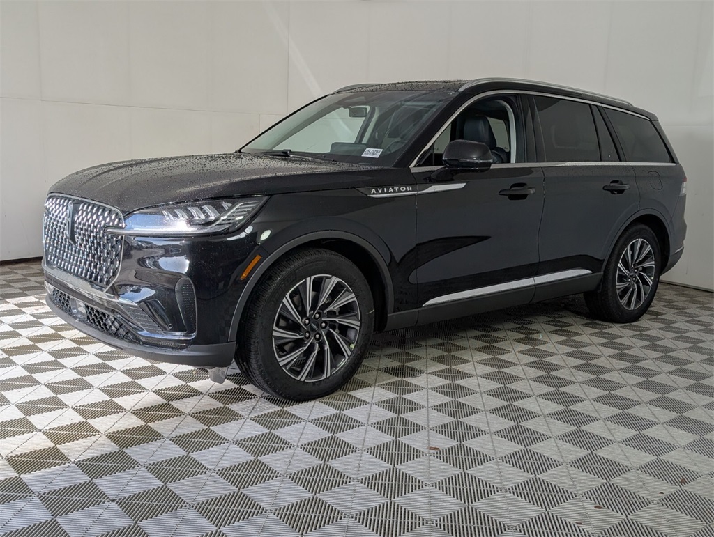 new 2025 Lincoln Aviator car, priced at $58,742