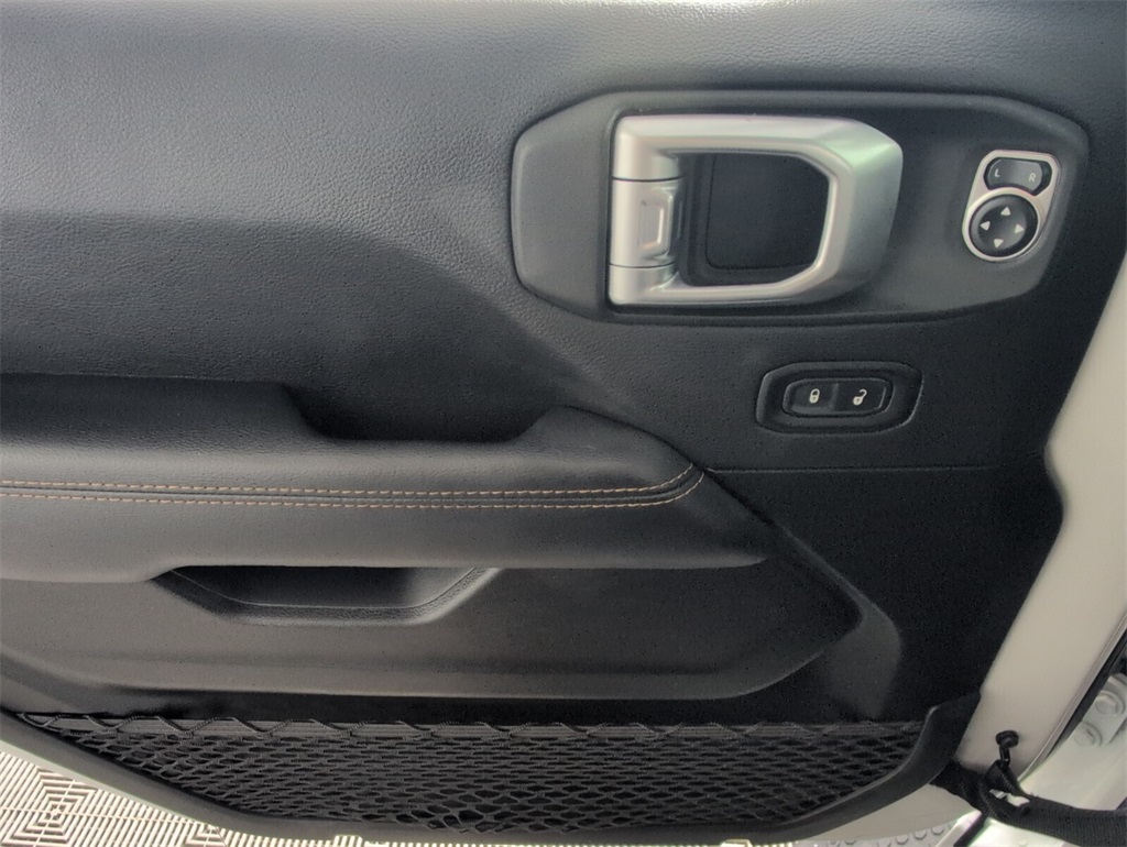 used 2022 Jeep Wrangler car, priced at $27,988