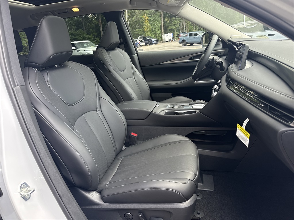 new 2026 INFINITI QX60 car, priced at $60,390