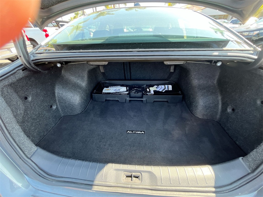 used 2022 Nissan Altima car, priced at $19,500