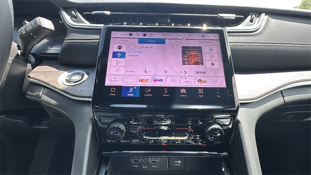 new 2025 Jeep Grand Cherokee car, priced at $48,340