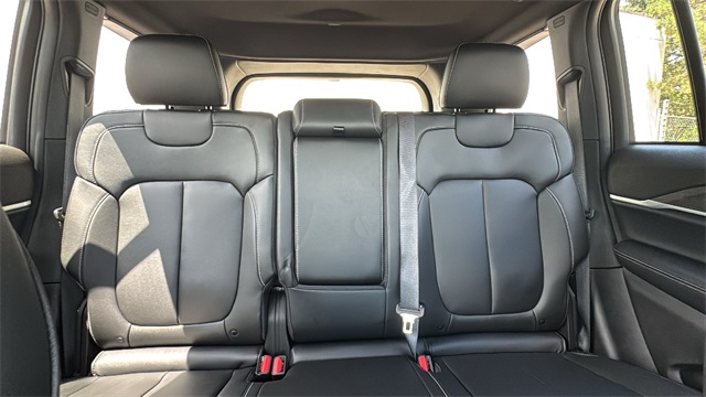 new 2025 Jeep Grand Cherokee car, priced at $48,340