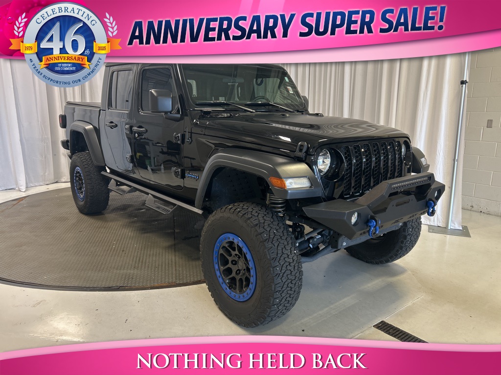 used 2021 Jeep Gladiator car, priced at $29,443