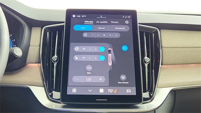 new 2025 Volvo XC90 car, priced at $65,555