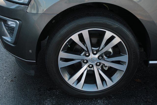 used 2020 Ford Expedition car, priced at $50,216