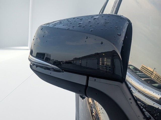 used 2024 Toyota Highlander car, priced at $37,002