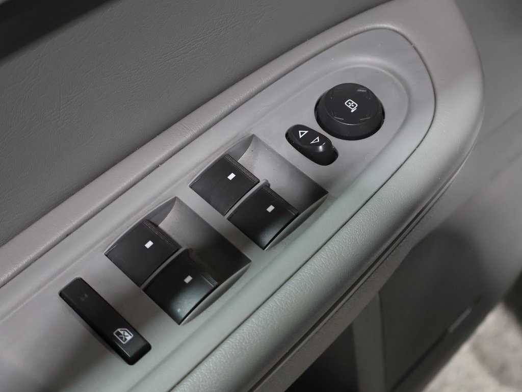 used 2016 Chevrolet Traverse car, priced at $9,000
