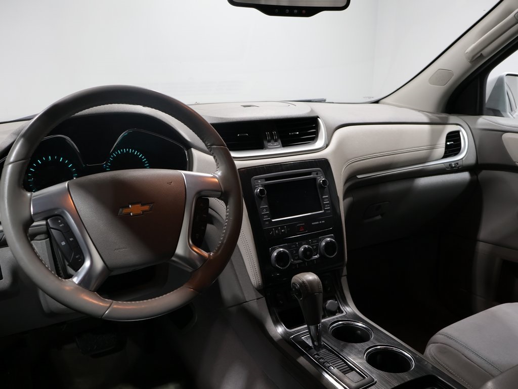 used 2016 Chevrolet Traverse car, priced at $9,000