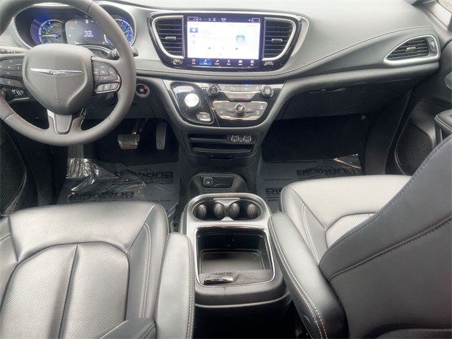 used 2023 Chrysler Pacifica Hybrid car, priced at $31,811