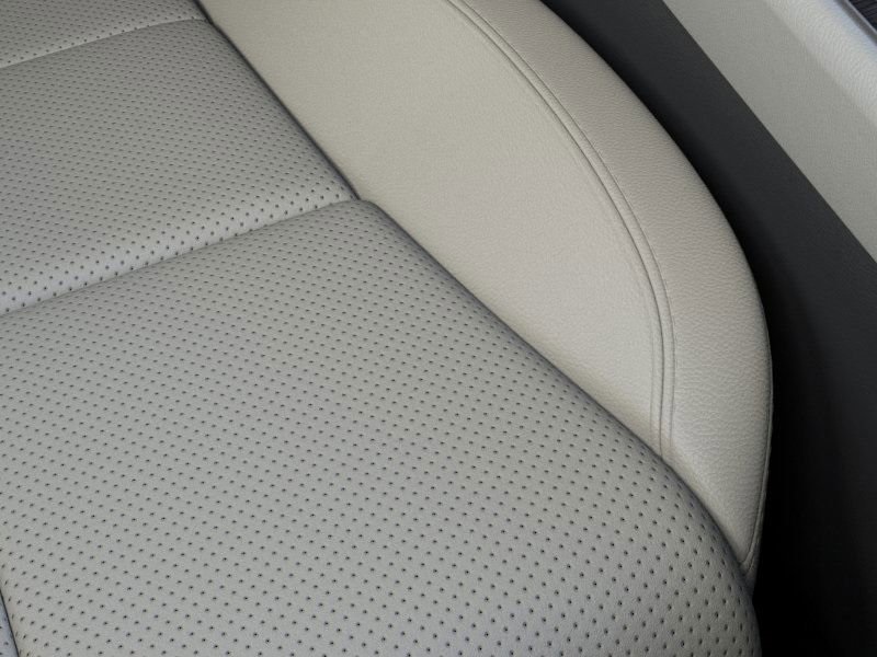new 2025 Lincoln Aviator car, priced at $60,990