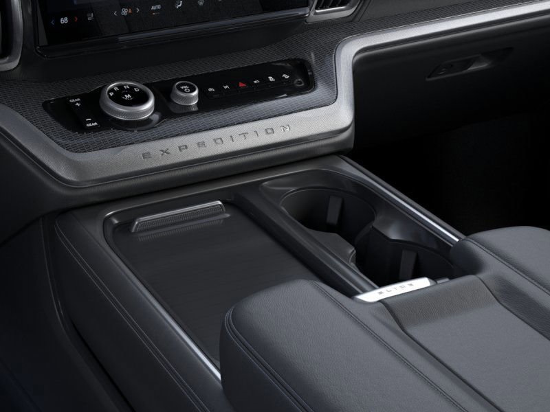 new 2025 Ford Expedition Max car, priced at $87,100