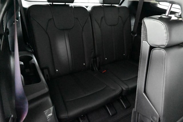 new 2025 Kia Sorento car, priced at $37,048