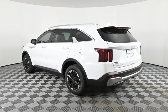 new 2025 Kia Sorento car, priced at $37,048