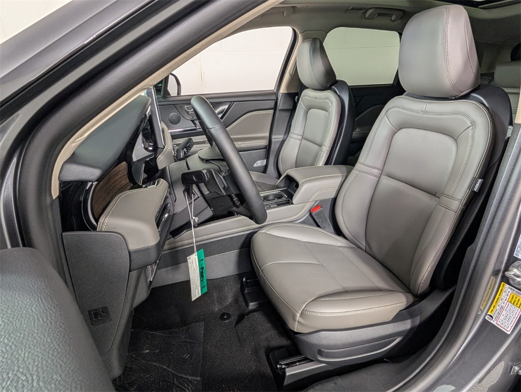 new 2025 Lincoln Corsair car, priced at $55,546