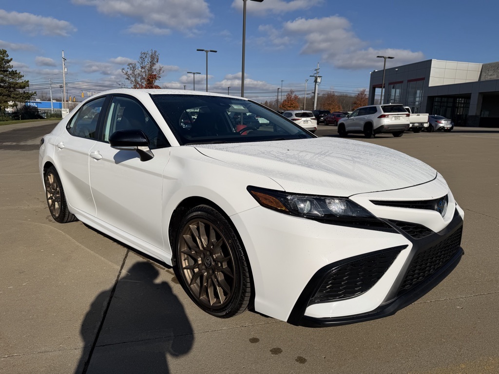 used 2023 Toyota Camry Hybrid car, priced at $28,903