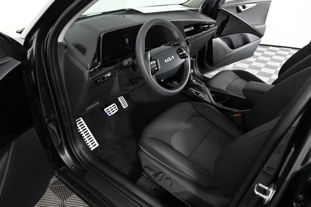 new 2025 Kia Niro car, priced at $32,200