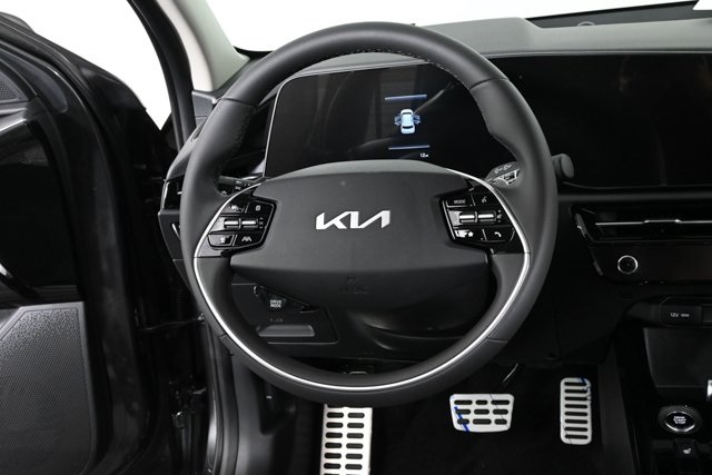 new 2025 Kia Niro car, priced at $32,200