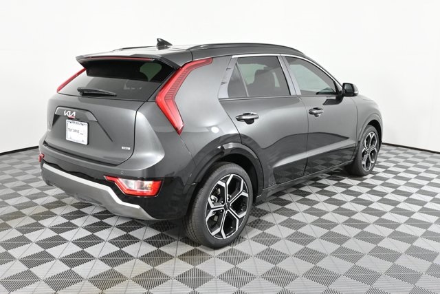 new 2025 Kia Niro car, priced at $32,200