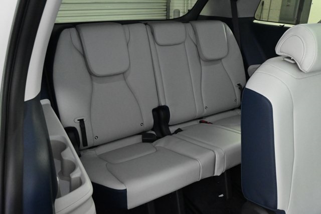 used 2025 Kia Carnival car, priced at $43,655