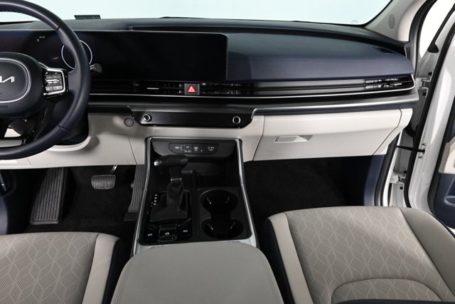 used 2025 Kia Carnival car, priced at $43,655