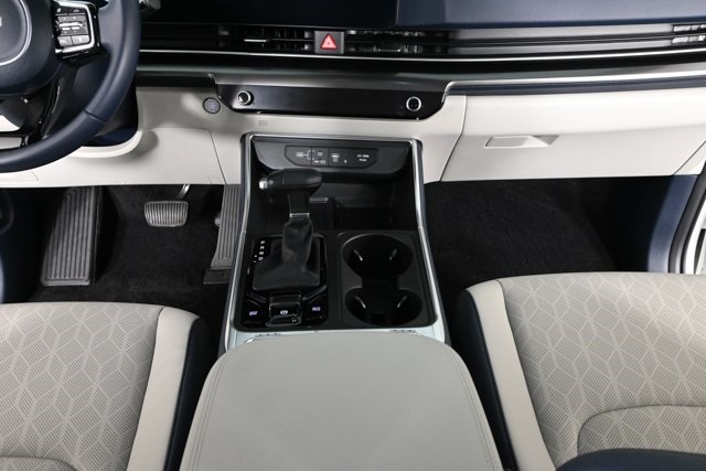 used 2025 Kia Carnival car, priced at $43,655