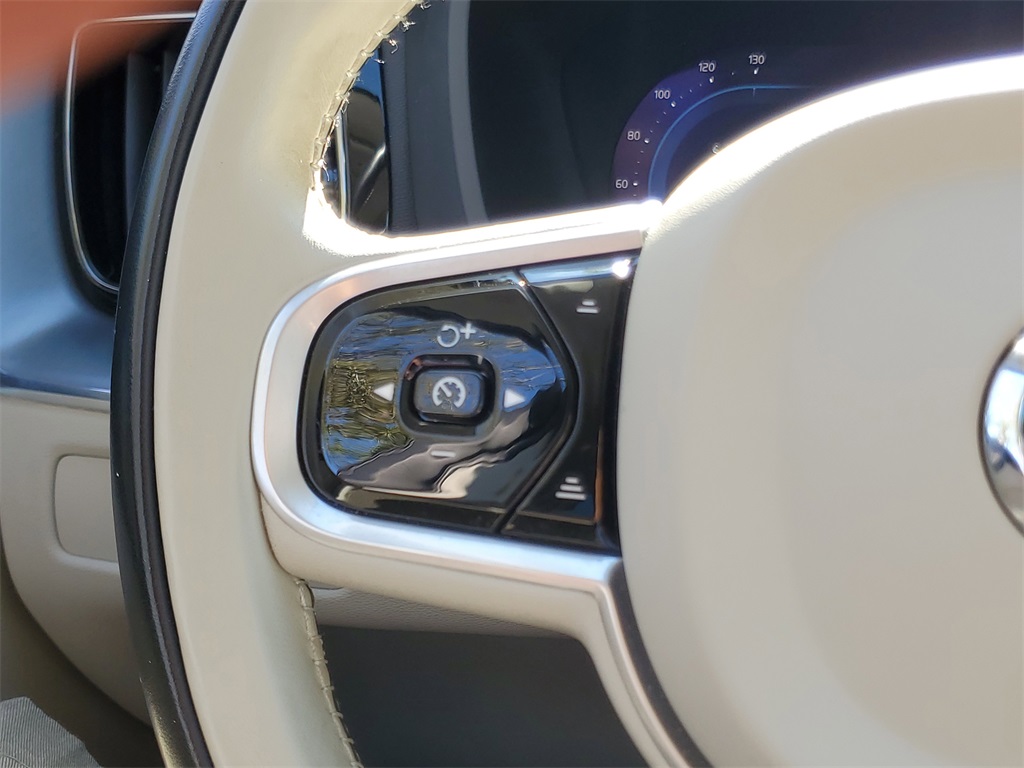 used 2023 Volvo XC60 car, priced at $30,885