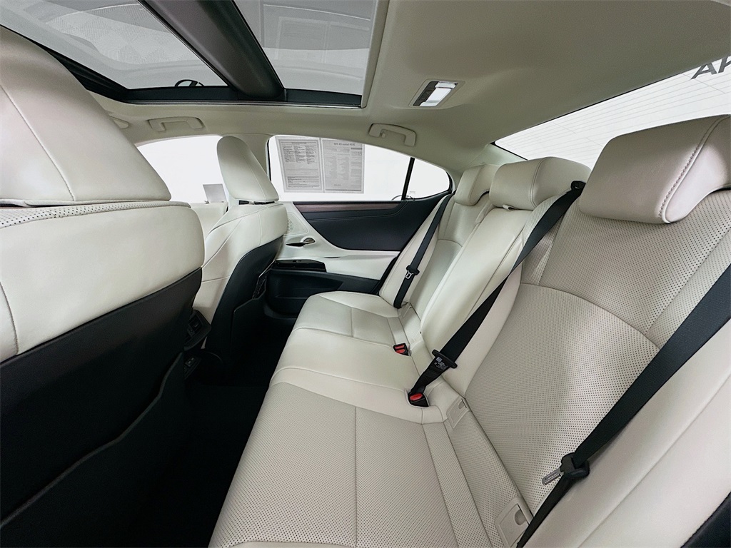used 2024 Lexus ES car, priced at $42,890