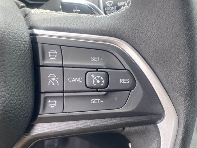new 2025 Jeep Grand Cherokee car, priced at $36,451