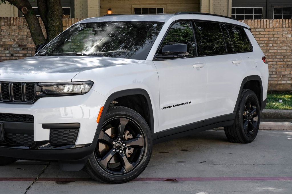 used 2023 Jeep Grand Cherokee L car, priced at $30,466