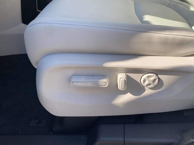 new 2026 Honda Odyssey car, priced at $42,076