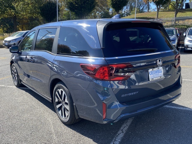 new 2026 Honda Odyssey car, priced at $42,076