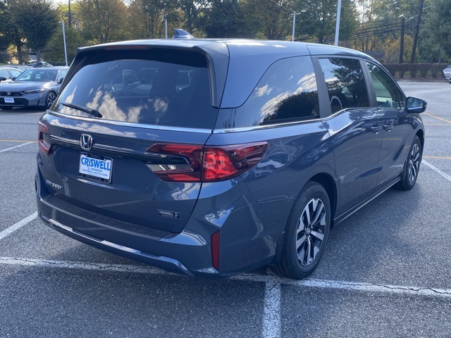 new 2026 Honda Odyssey car, priced at $42,076