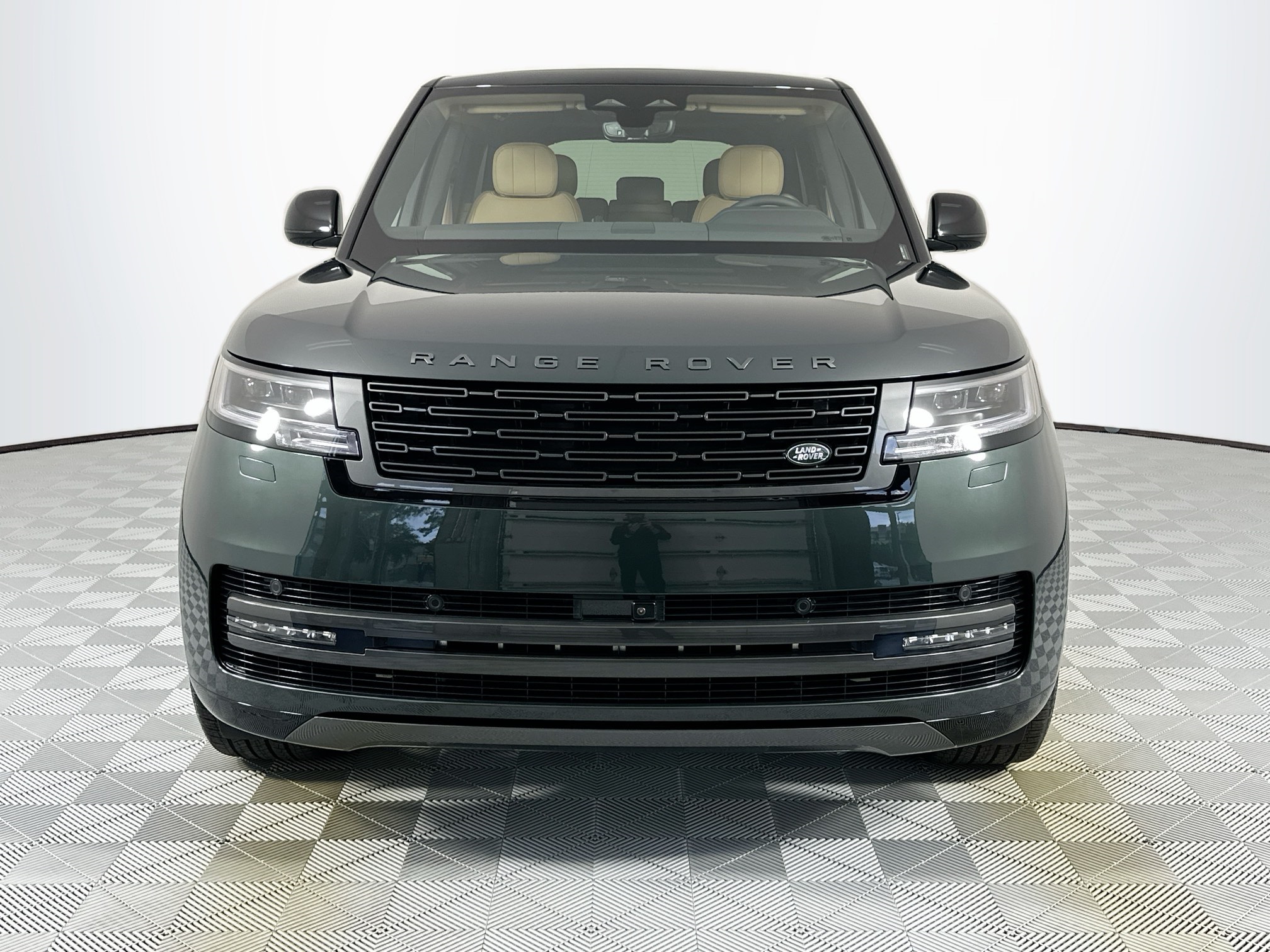 new 2025 Land Rover Range Rover car, priced at $142,130