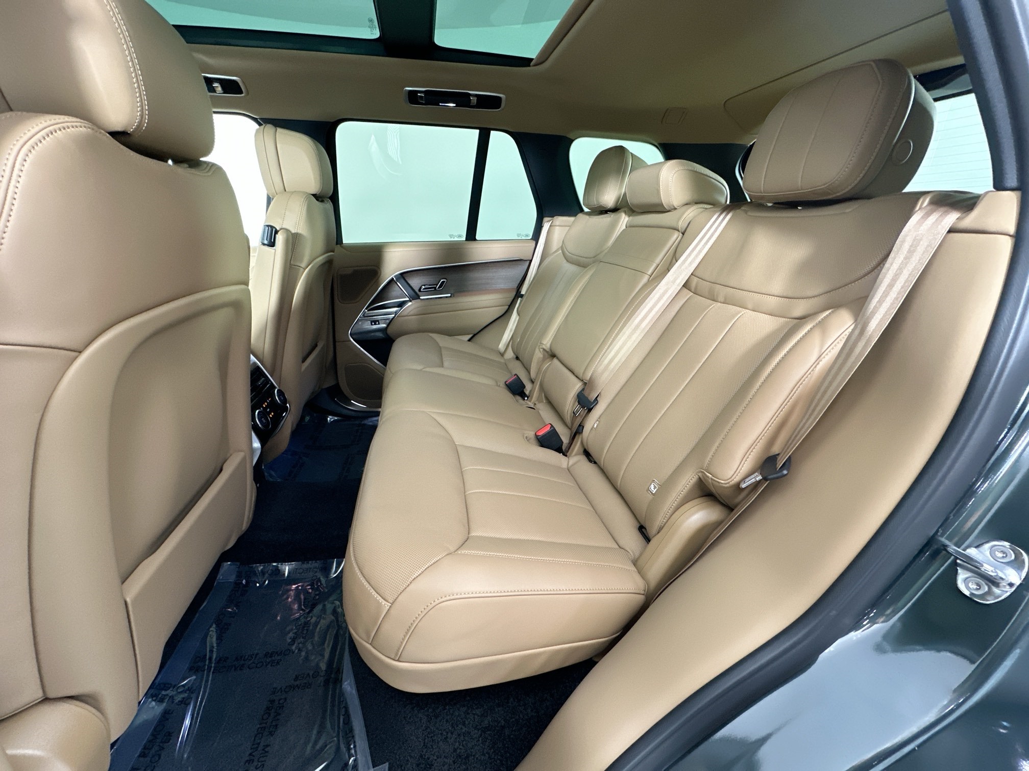 new 2025 Land Rover Range Rover car, priced at $142,130